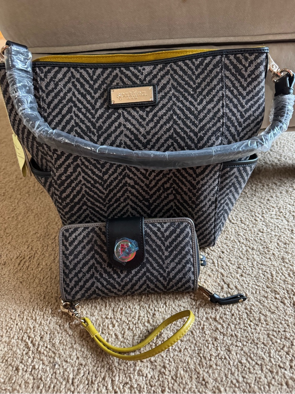 Spartina Brand Black & Gray Chevron Shoulder Bag with Yellow Accent